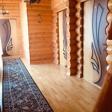 будинок в горах