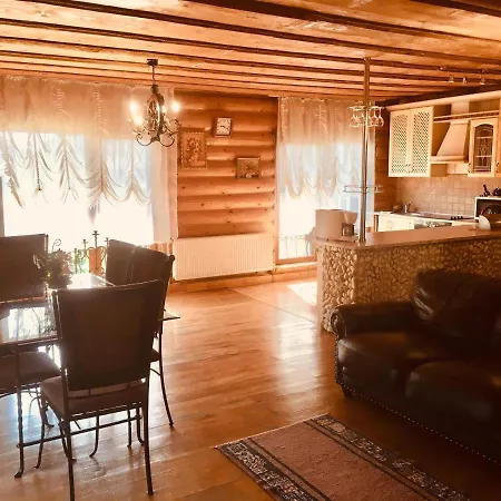 будинок в горах Guest house Polyana (Transcarpathia)