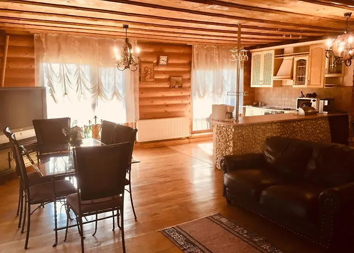 будинок в горах Penzion Poljana