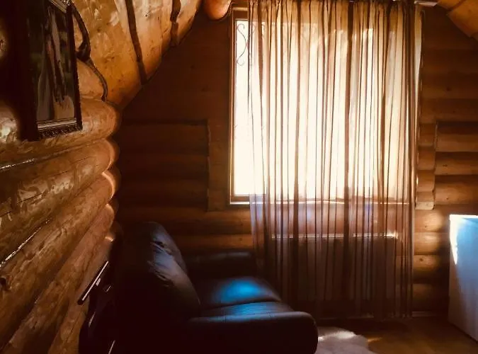 будинок в горах 波利亚纳