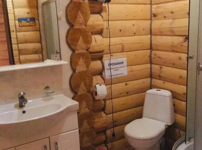 招待所 будинок в горах 波利亚纳